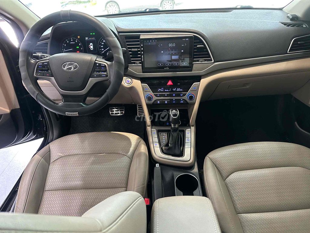 Hyundai Elantra 2018 - 70000 km. Mua bán Ô tô tại Thành phố Thủ Đức Tp Hồ Chí Minh được đăng bởi Thy Ôtô Cũ Miền Nam hình 10