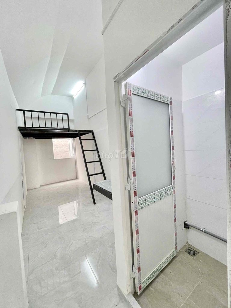 PHÒNG TRỌ GIÁ RẺ NGAY ĐẠI HỌC VĂN HIẾN - KHU BÀU CÁT