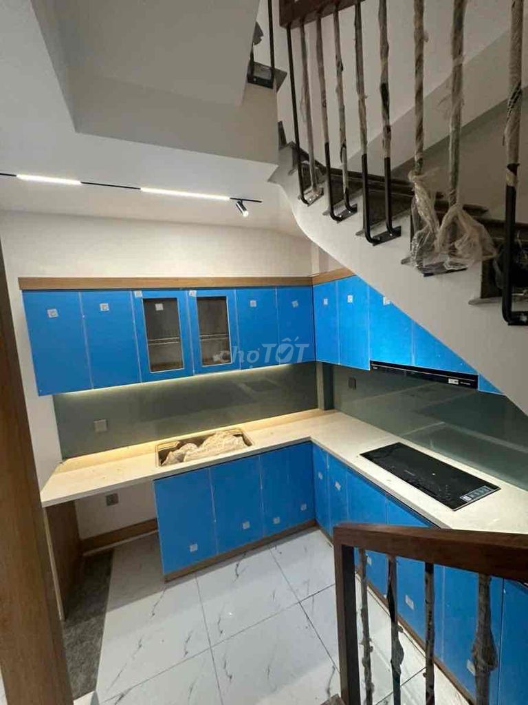 NGÕ THÔNG KINH DOANH - PHẠM VĂN ĐỒNG SẦM UẤT - 38M2 - GIÁ 7.95 TỶ. Mua bán nhà ở tại Quận Cầu Giấy Hà Nội được đăng bởi Vũ Huyền Trang hình 2