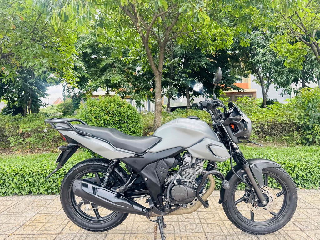 Honda CB150 Verza 2024 Серый 8000 км