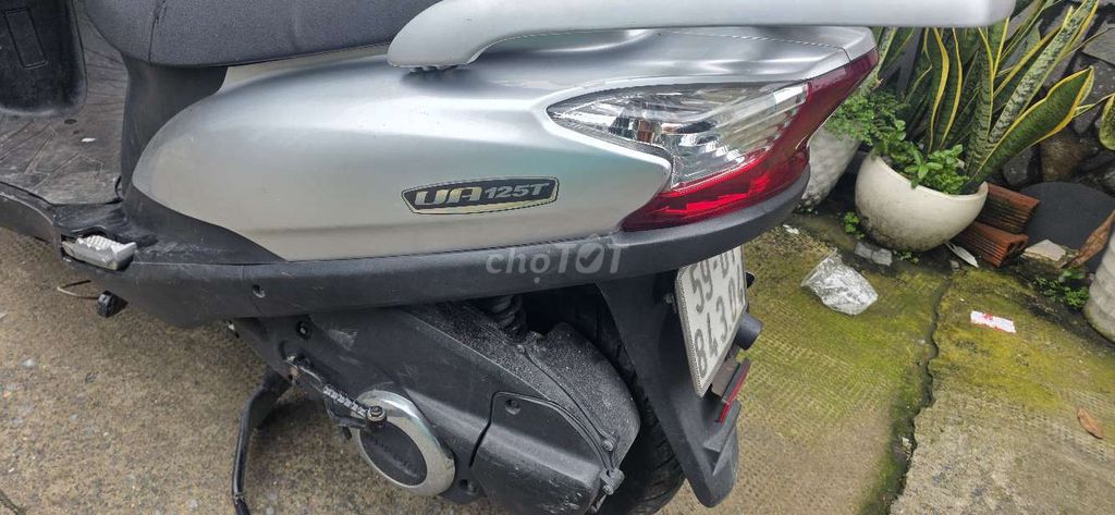 Xe máy Suzuki AU 125 màu bạc, động cơ zin. Mua bán Xe máy tại Huyện Hóc Môn Tp Hồ Chí Minh được đăng bởi Thanh Tung Mai hình 6