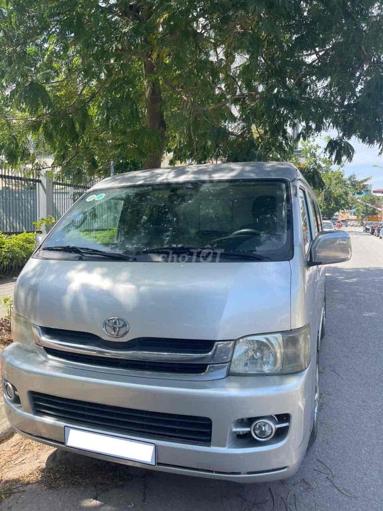 Toyota Hiace 2010 Commuter 2.7 - 190000 km