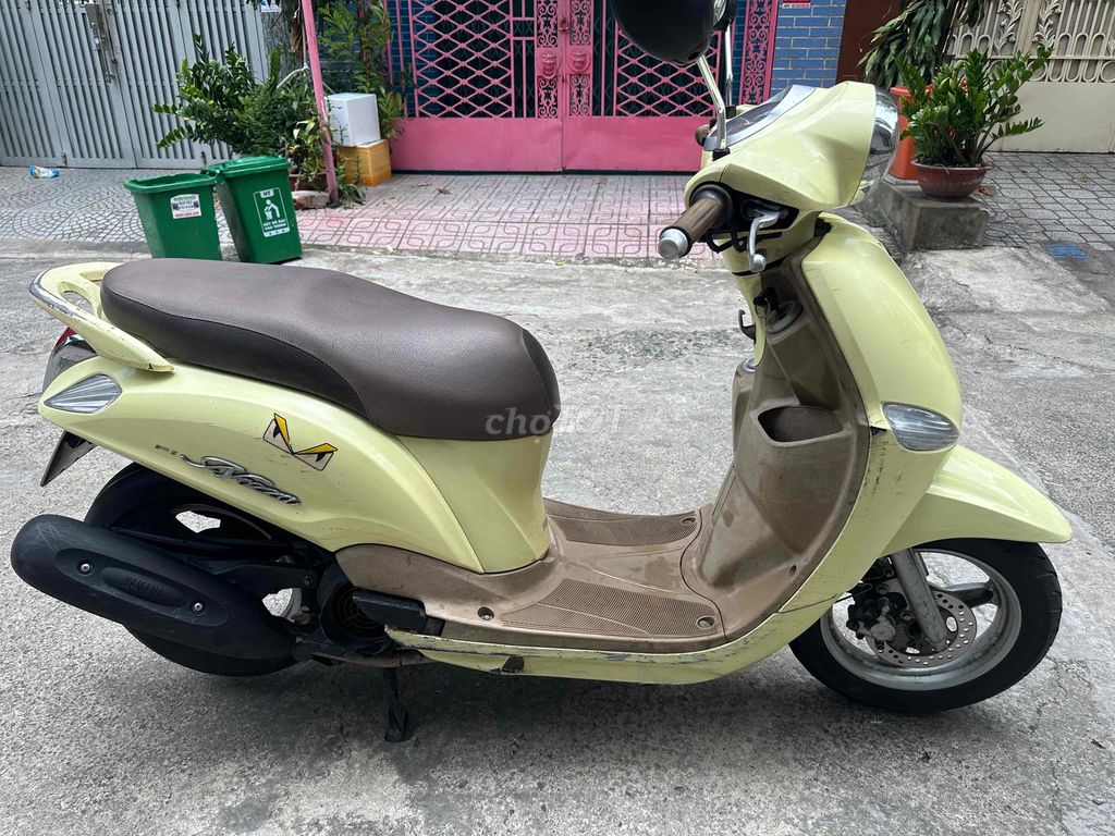 Nozza Fi 2012. máy êm ngon. BS 77 cavet đầy đủ. Mua bán Xe máy tại Quận Bình Thạnh Tp Hồ Chí Minh được đăng bởi Cửa hàng bán xe cũ hcm bình thạnh hình 6