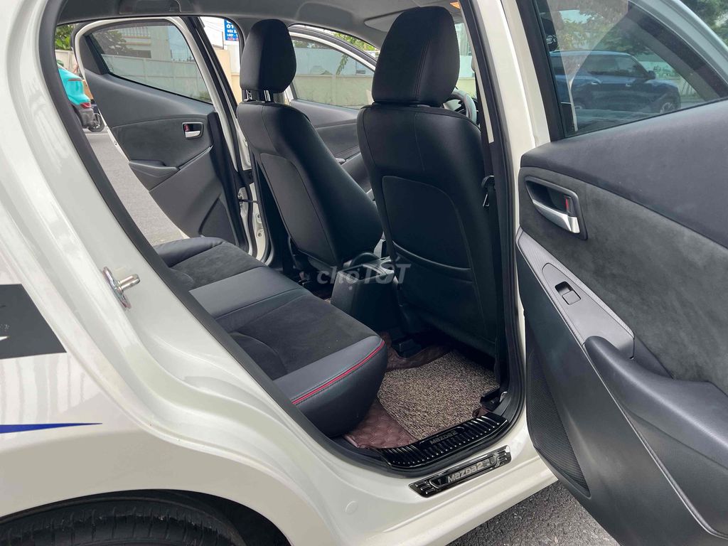 Mazda 2 2024 Premium - 10000 km. Mua bán Ô tô tại Quận Phú Nhuận Tp Hồ Chí Minh được đăng bởi Sang hình 16