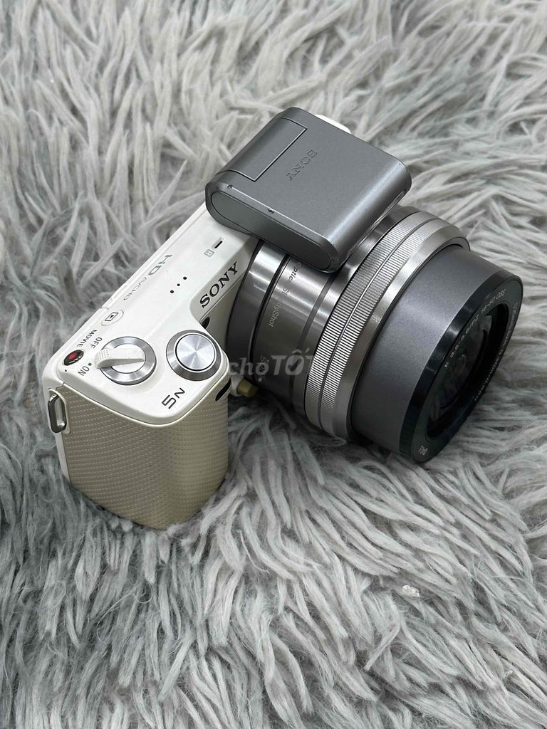 Máy ảnh Sony NEX-5N Trắng đẹp kèm flash. Mua bán Máy ảnh, Máy quay tại Quận 5 Tp Hồ Chí Minh được đăng bởi Phan Thế Phong  hình 1