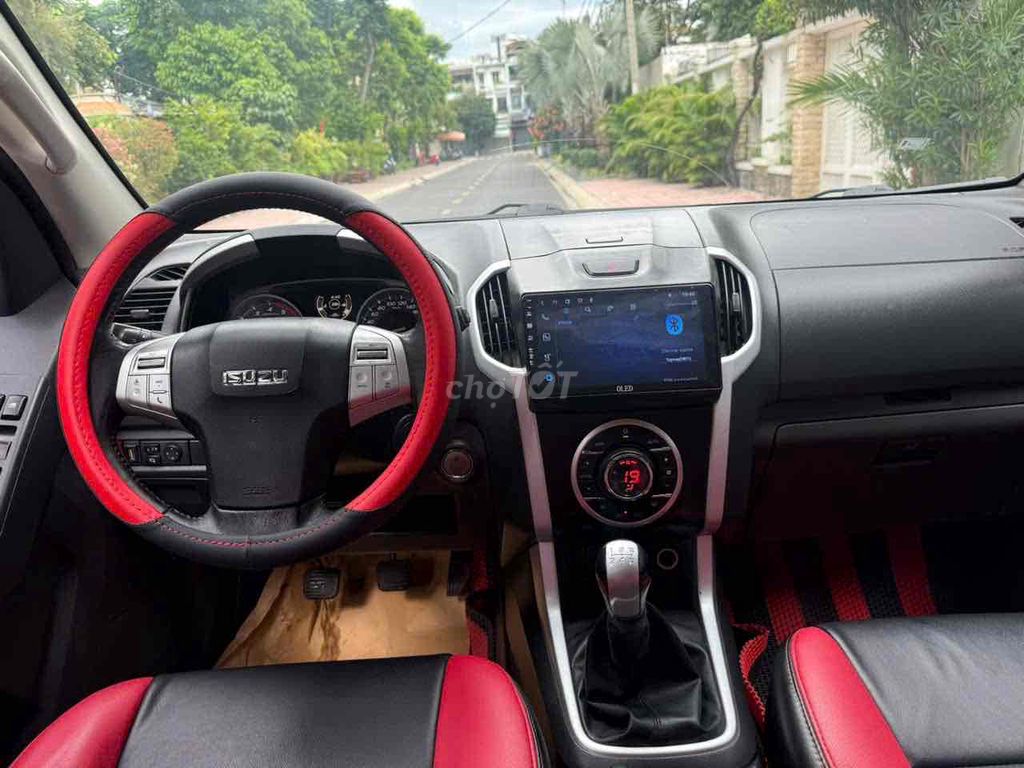 Isuzu Mu X 2.5 số sàn đời cuối 2016. Mua bán Ô tô tại Huyện Bình Chánh Tp Hồ Chí Minh được đăng bởi Như Đạo hình 5