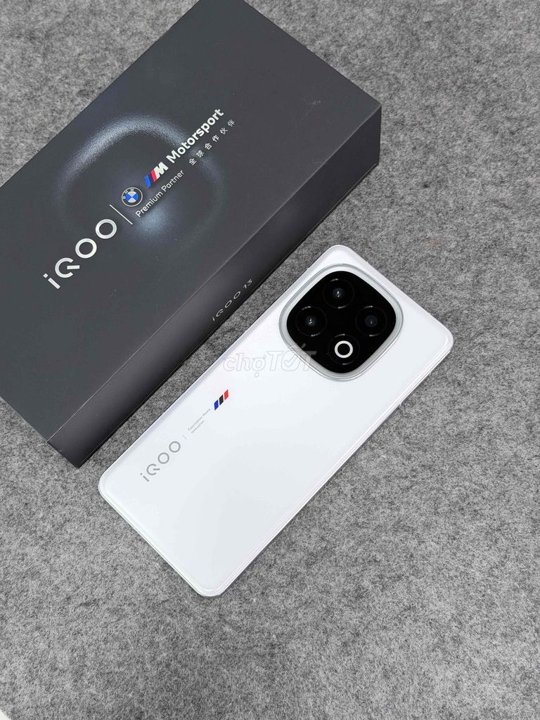 Vivo IQOO 13 5G 12/256GB - 99% Fullbox. Mua bán Điện thoại tại Quận Ninh Kiều Cần Thơ được đăng bởi Nguyên Mobile 65 hình 1