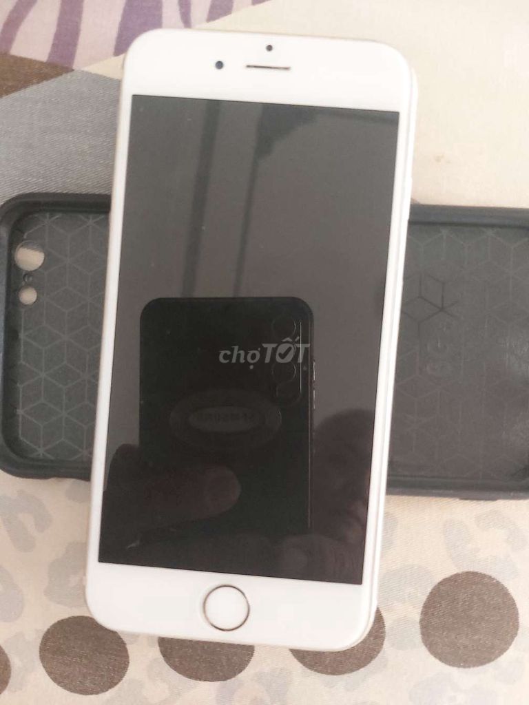 IPhone 6S quốc tế 64 không Vân tay màn zin nhé. Mua bán Điện thoại tại Quận Bình Tân Tp Hồ Chí Minh được đăng bởi HUỲNH hình 1