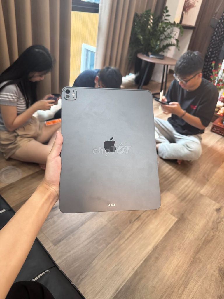Apple iPad Pro M5 13 inch 256GB Xám. Mua bán Máy tính bảng tại Quận Ba Đình Hà Nội được đăng bởi Hội Đồ Điện Tử hình 1