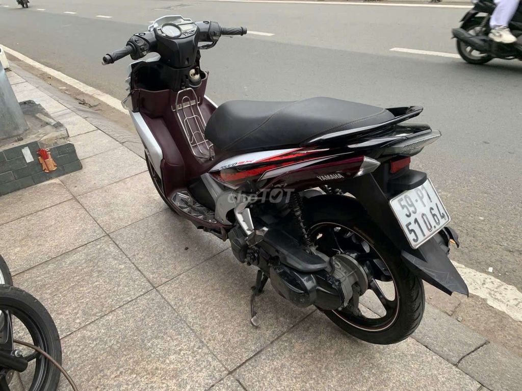 Yamaha Nouvo năm 2014 mới 90% biển số thành phố. Mua bán Xe máy tại Quận Tân Phú Tp Hồ Chí Minh được đăng bởi Tuanduy hình 3