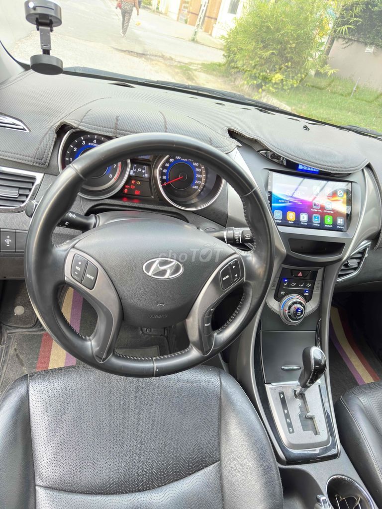 chính chủ cần bán Hyundai Elantra 2013 - 95425 km. Mua bán Ô tô tại Thành phố Biên Hòa Đồng Nai được đăng bởi Cao Xuân Mười hình 13