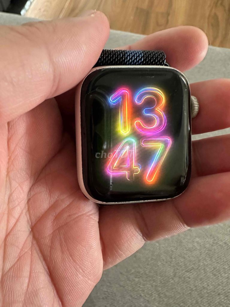 Bán Apple Watch Series 4 44Mm LTE bản Nike