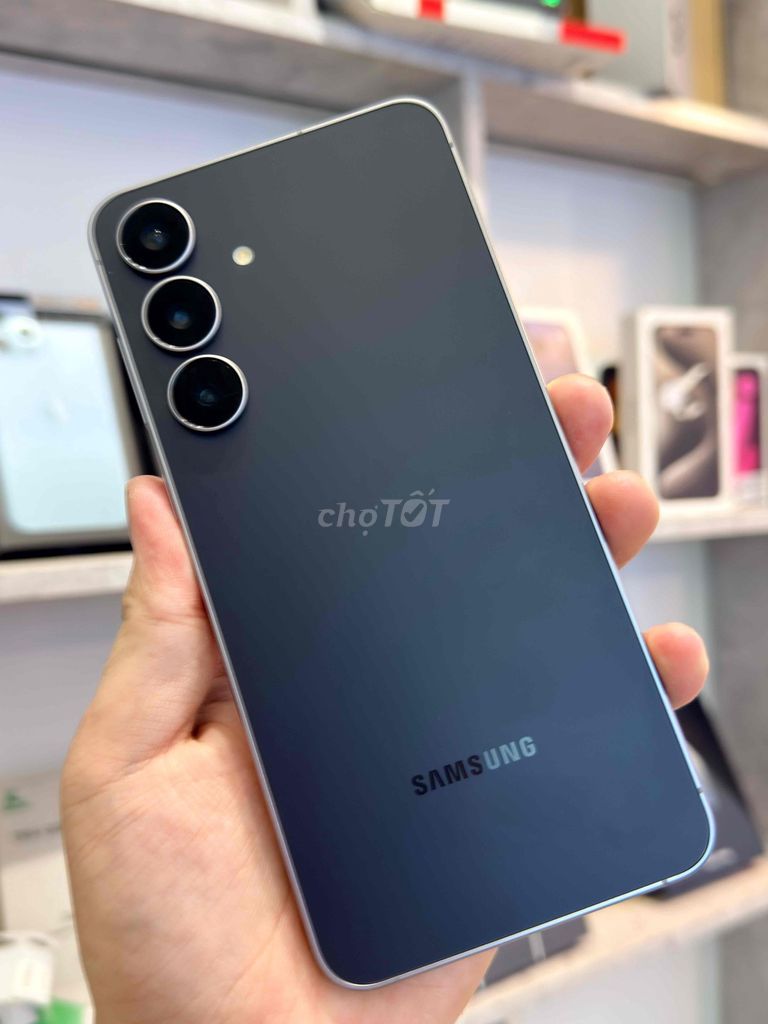 Samsung Galaxy S25 FE mới kick 2 tuần. Mua bán Điện thoại tại Quận 3 Tp Hồ Chí Minh được đăng bởi Nguyễn Văn Tài hình 1