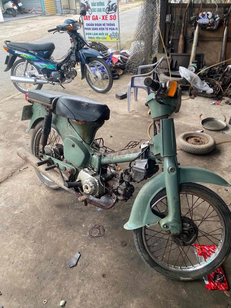 xe cub gắn máy 81 giấy tờ đầy đủ. Mua bán Xe máy tại Huyện Mỏ Cày Nam Bến Tre được đăng bởi huynh hình 1