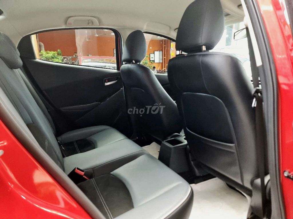 MAZDA 2 LUXURY 1.5AT 2023, NHẬP THÁI, ODO 1V4.. Mua bán Ô tô tại Thành phố Thủ Đức Tp Hồ Chí Minh được đăng bởi Đức Hưng Siêu thị ô tô Thủ Đức hình 11