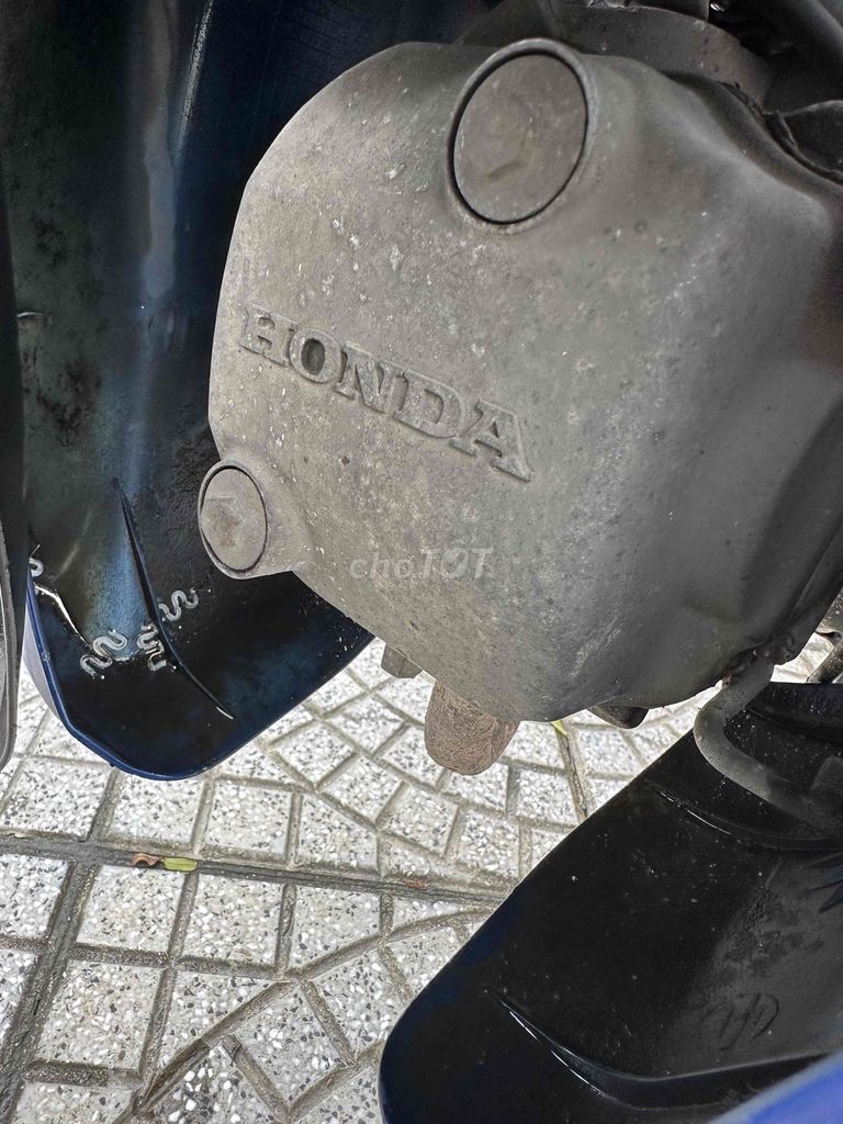 W wrs 2012 bs43 giấy tờ đầy đủ ( cccd chính chủ ). Mua bán Xe máy tại Quận Liên Chiểu Đà Nẵng được đăng bởi Lê Sang hình 5