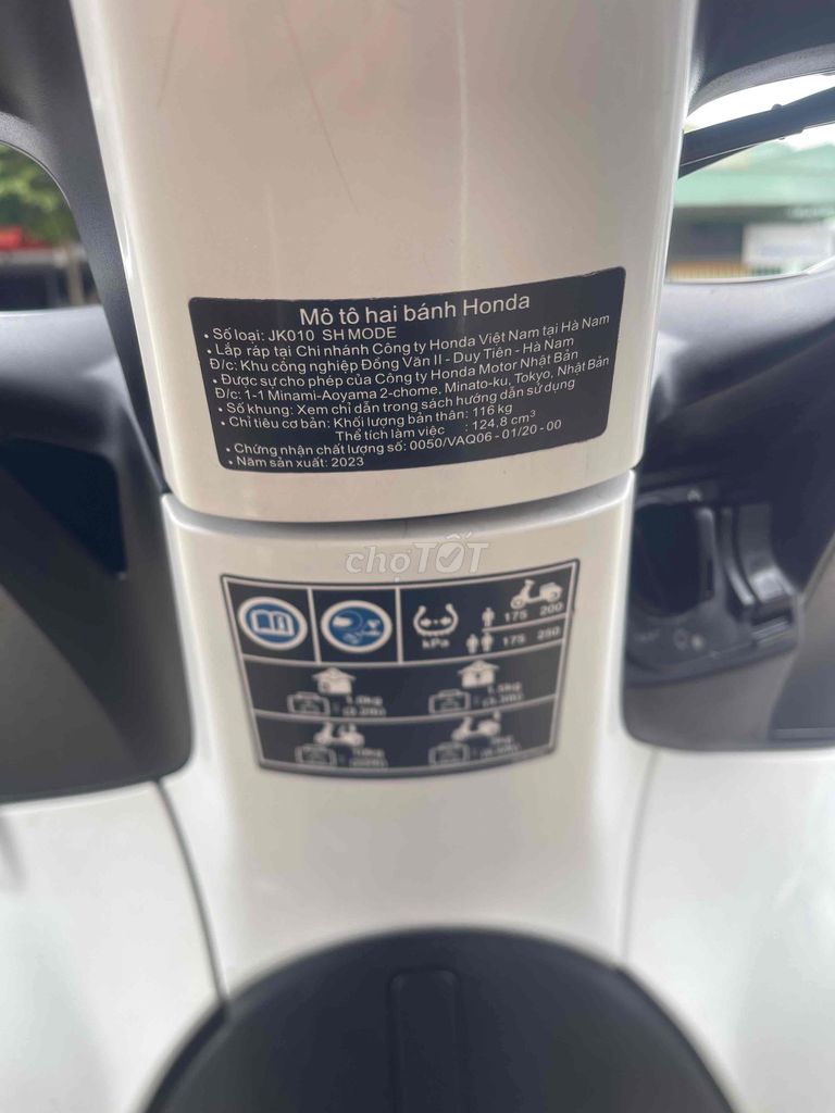Honda SH Mode 2023 CBS Trắng 24000 km. Mua bán Xe máy tại Quận Bình Thuỷ Cần Thơ được đăng bởi Cửa hàng xe máy Minh Triều hình 9