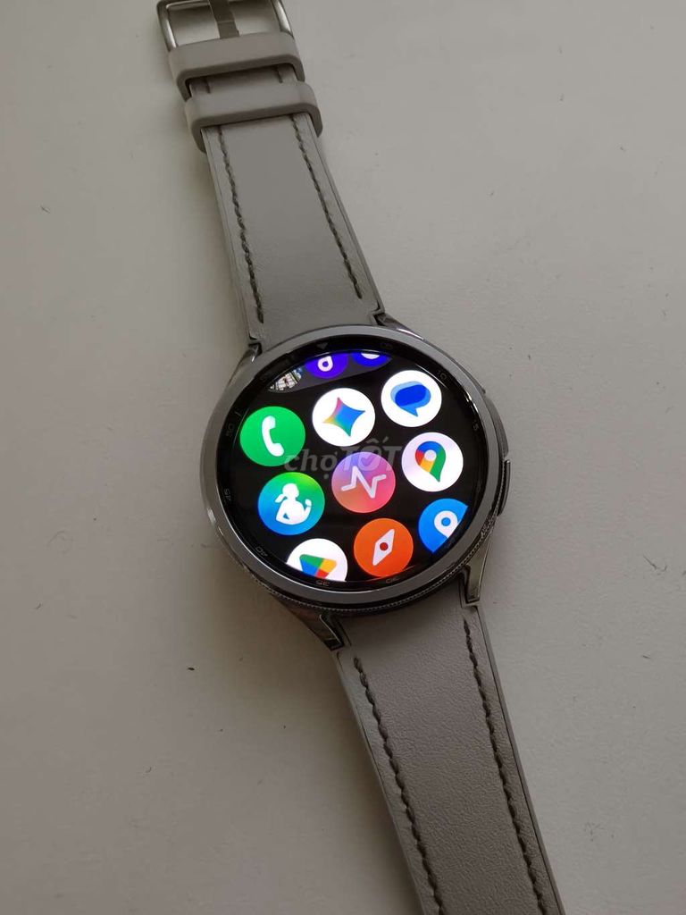 Đổng Hồ Samsung Galaxy Watch 6 Classic Xám 47mm. Mua bán Thiết bị đeo thông minh tại Thành phố Cao Lãnh Đồng Tháp được đăng bởi Nguyễn Minh Cảnh hình 1