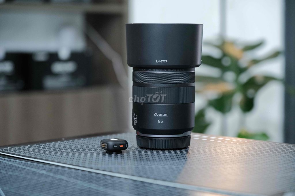 Ống kính Canon RF 85mm F2 Macro IS STM Đen 99%. Mua bán Máy ảnh, Máy quay tại Quận 7 Tp Hồ Chí Minh được đăng bởi long hình 1