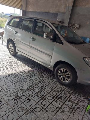 Toyota Innova 2008 Số sàn Bạc
