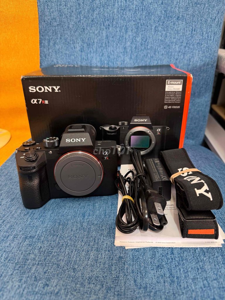 Sony A7R Mark III likenew fullbox ít shot