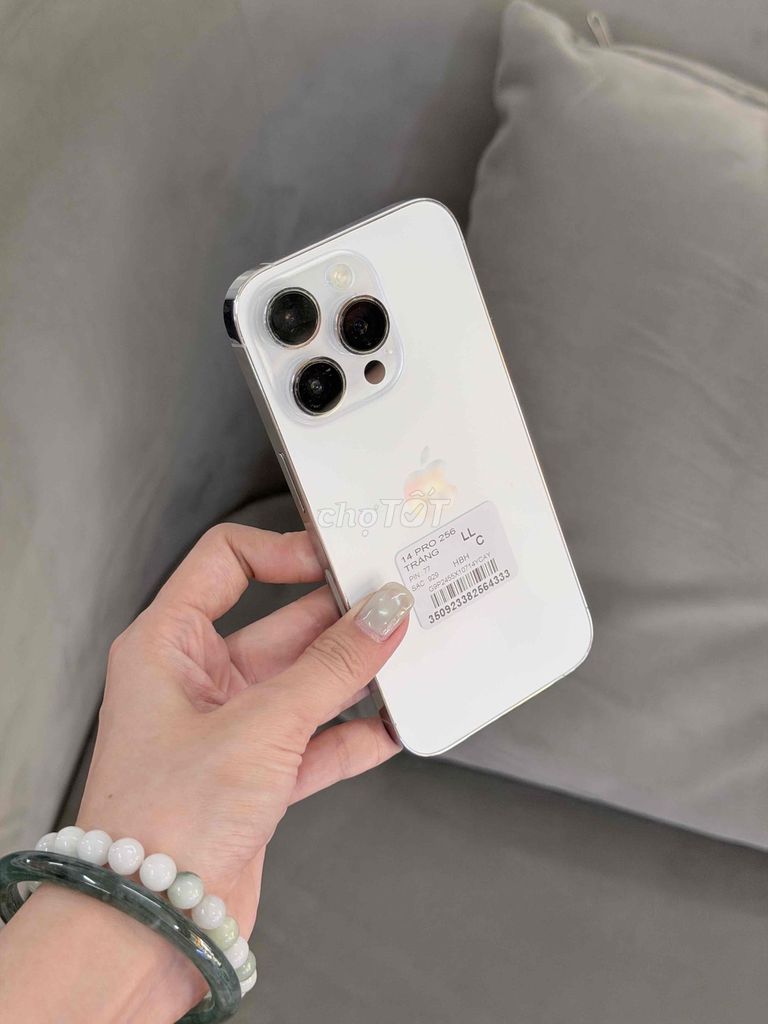 Apple iPhone 14 Pro 256GB Trắng Mỹ (LL/A) Like New. Mua bán Điện thoại tại Quận 8 Tp Hồ Chí Minh được đăng bởi CA REM BÁN TÁO hình 1