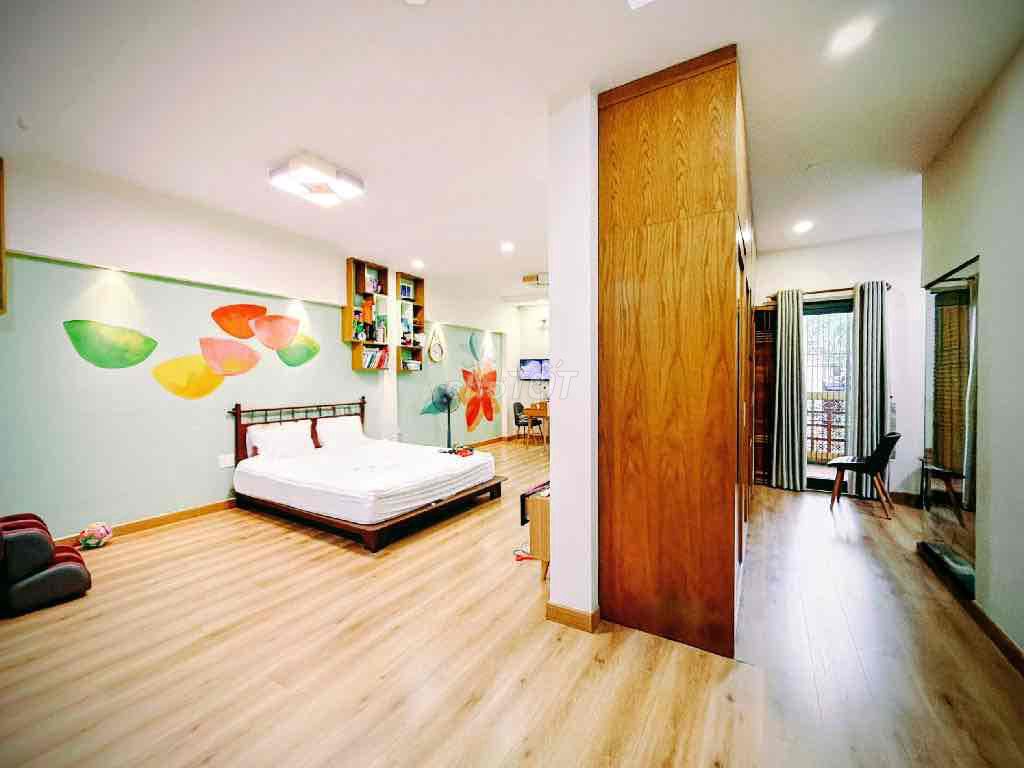 🏡 **NHÀ PHỐ HIỆN ĐẠI 4 TẦNG – GARAGE Ô TÔ – FULL NỘI THẤT CAO CẤP CHÂU