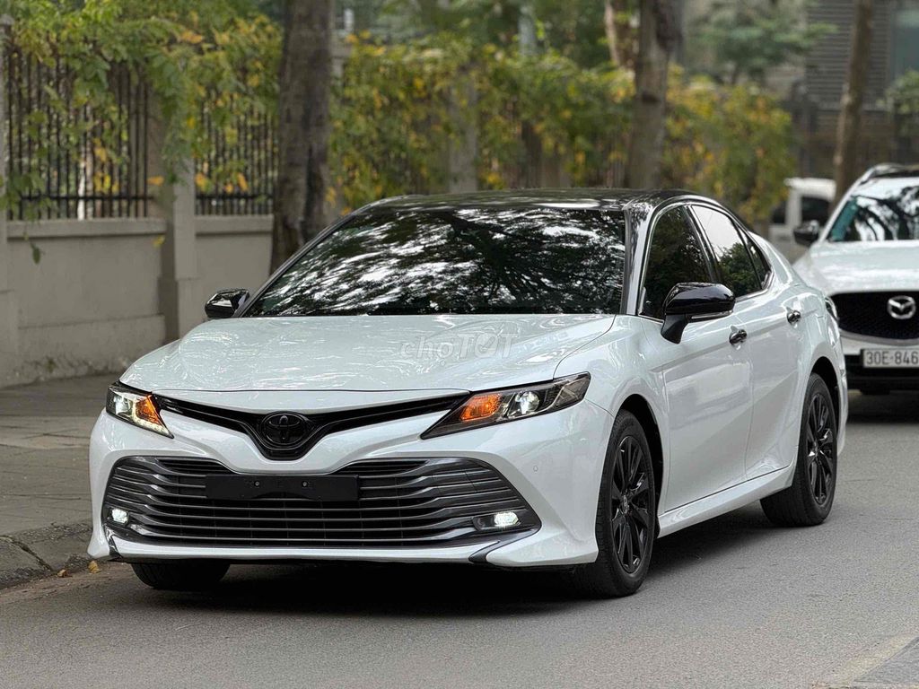 Toyota Camry 2021 2.0G 56000 km. Mua bán Ô tô tại Quận Cầu Giấy Hà Nội được đăng bởi Cao Quý hình 1