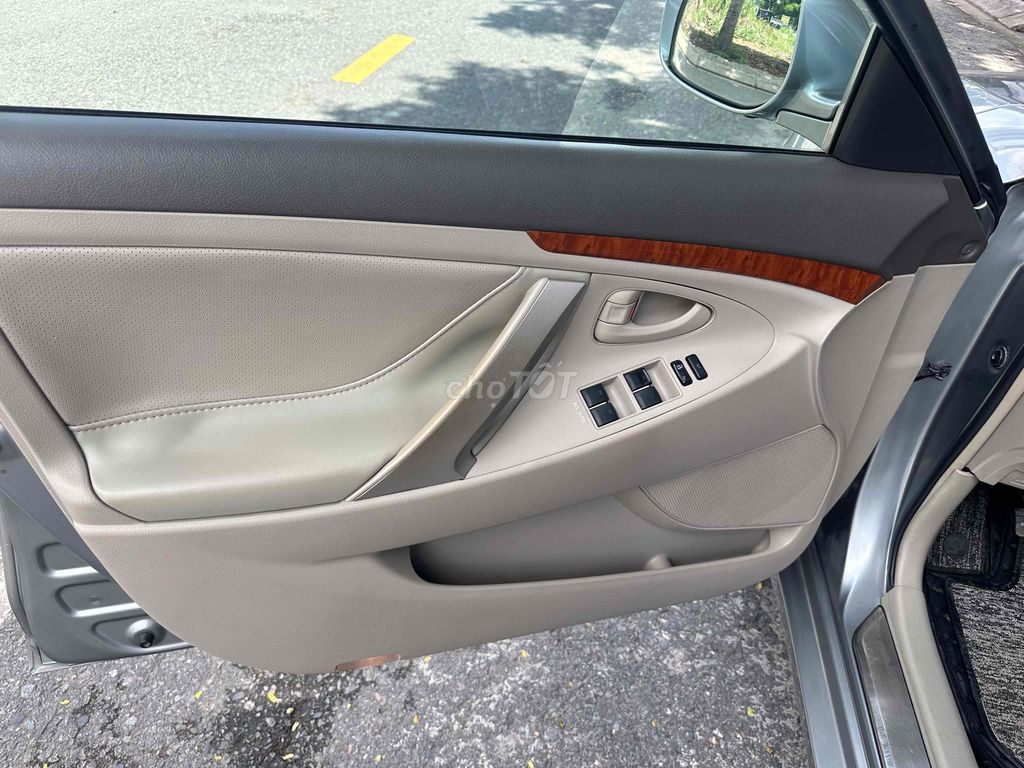 Toyota Camry 2011 2.4G - 115000 km bảo dưỡng hãng. Mua bán Ô tô tại Huyện Bình Chánh Tp Hồ Chí Minh được đăng bởi Quốc Bảo  hình 10