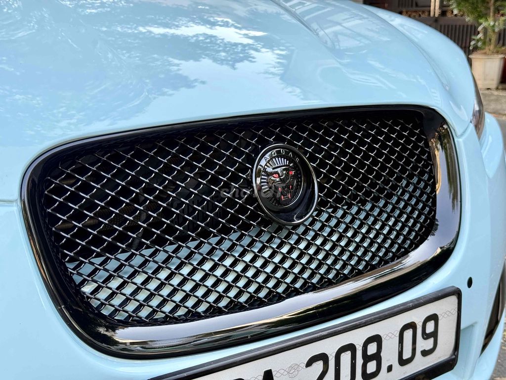 Jaguar XF 2013 2.0 AT - 90000 km. Mua bán Ô tô tại Quận Tân Phú Tp Hồ Chí Minh được đăng bởi Lê Băng Vinh hình 11