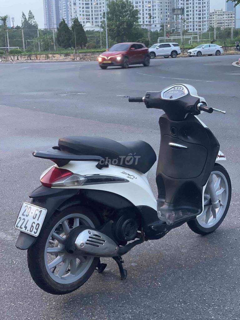 Libety 125fi gin chất chính chủ bán. Mua bán Xe máy tại Quận Nam Từ Liêm Hà Nội được đăng bởi Thúy An hình 5