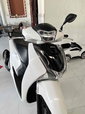 SH 150abs chính chủ. Mua bán Xe máy tại Huyện Đất Đỏ Bà Rịa - Vũng Tàu được đăng bởi Tên chưa cung cấp
