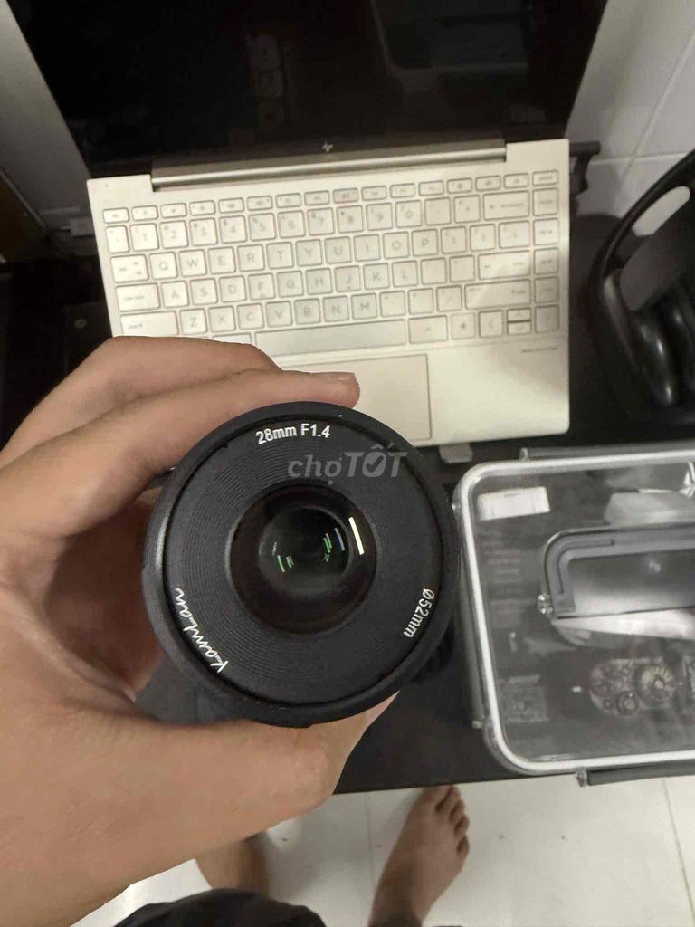 Ống kính Kamlan 28mm f1.4 Đen 98%. Mua bán Máy ảnh, Máy quay tại Quận Ninh Kiều Cần Thơ được đăng bởi Tuấn Huy hình 1