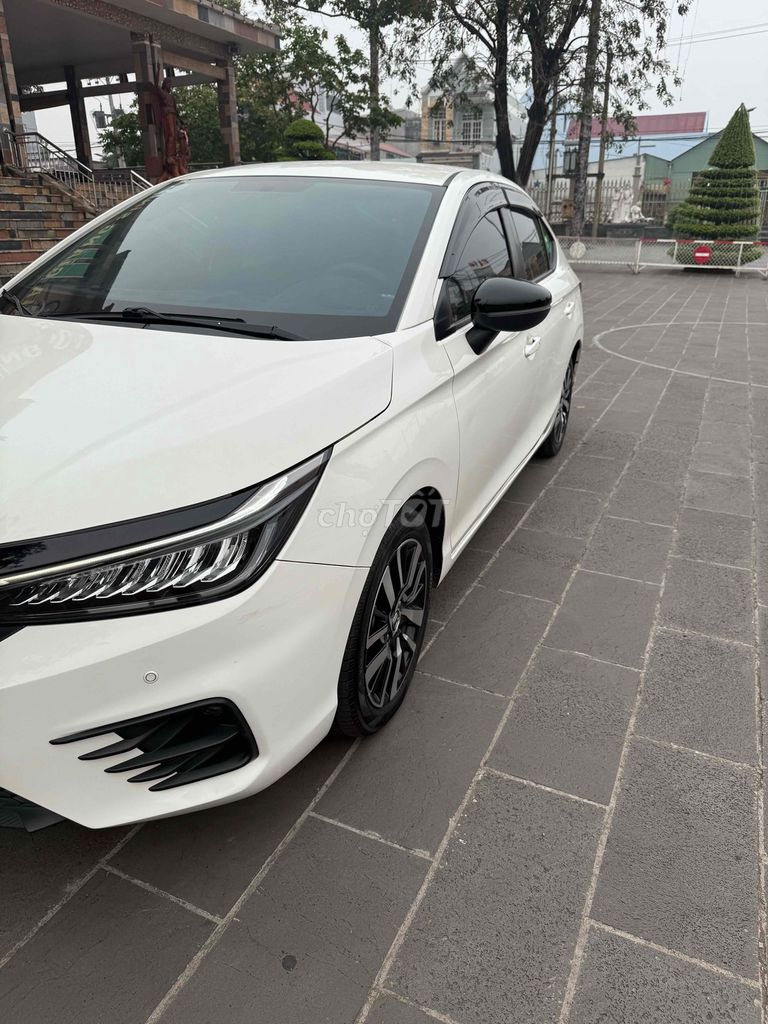 Honda City 2021 RS Trắng 29000 km. Mua bán Ô tô tại Huyện Trảng Bom Đồng Nai được đăng bởi Đinh Thiện hình 5