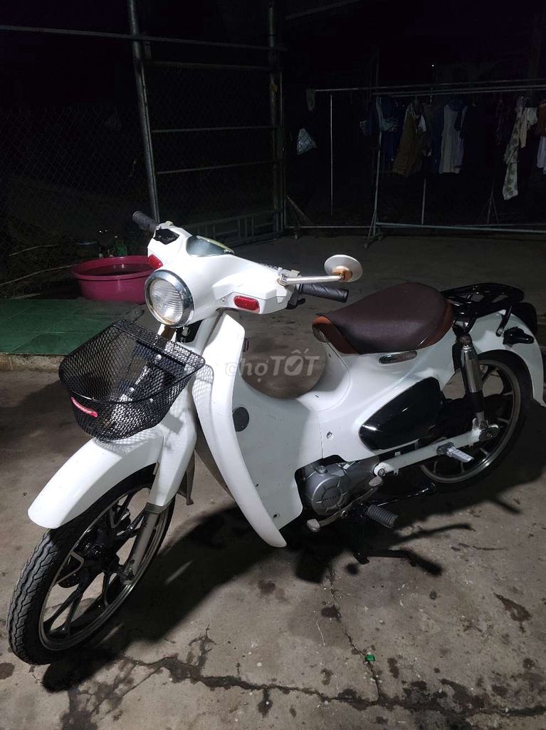 Honda Cub Thái 50cc Trắng Như mới. Mua bán Xe máy tại Quận Thốt Nốt Cần Thơ được đăng bởi Nguyễn Minh  hình 7