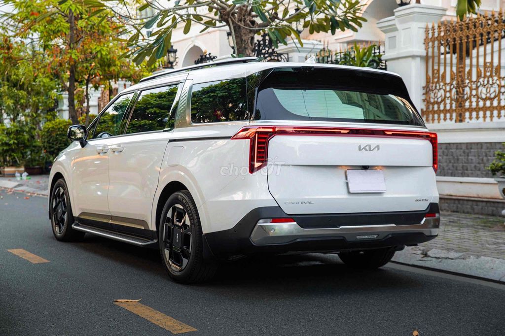 Kia Carnival Signature mẫu All New 2024 - 12000 km. Mua bán Ô tô tại Quận Gò Vấp Tp Hồ Chí Minh được đăng bởi Nguyễn Trường Giang hình 5