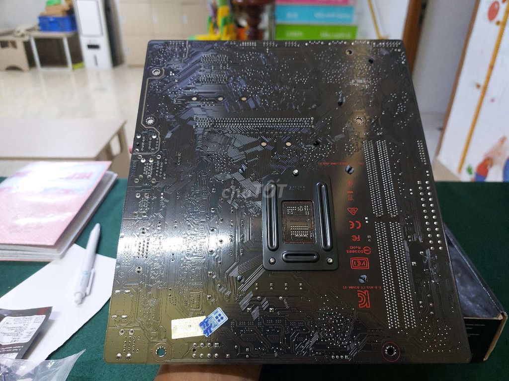 Main Asus ex b560m v5 + cpu 11400