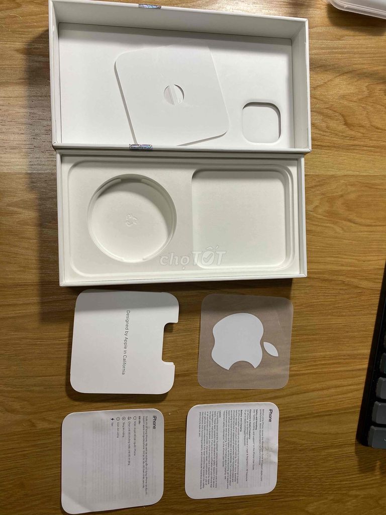 Hộp Iphone 14 plus VNA, Airpod 3