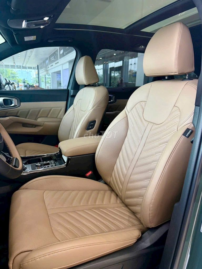 New Kia Sorento 2025,Tặng phụ kiện + Full bảo hiểm. Mua bán Ô tô tại Quận Bình Tân Tp Hồ Chí Minh được đăng bởi Trần Vinh Phát hình 9