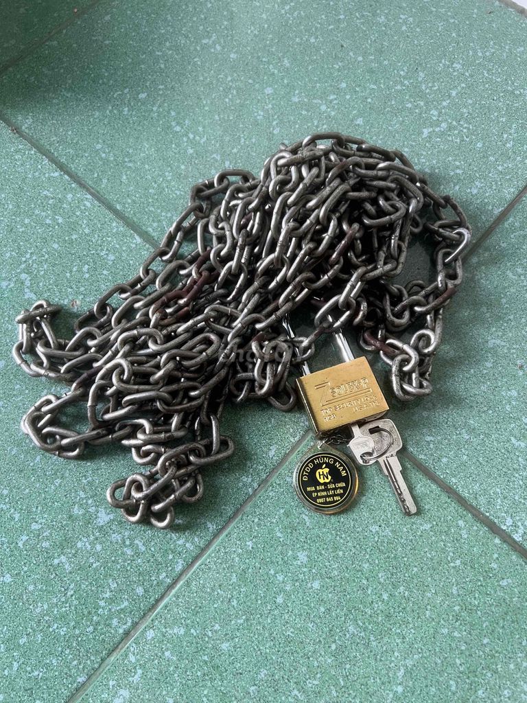 Dây xích kim loại Bạc 10 mét. Mua bán Đồ chuyên dụng, Giống nuôi trồng tại Thành phố Châu Đốc An Giang được đăng bởi Lê Bình Cầm Đồ 2 hình 1