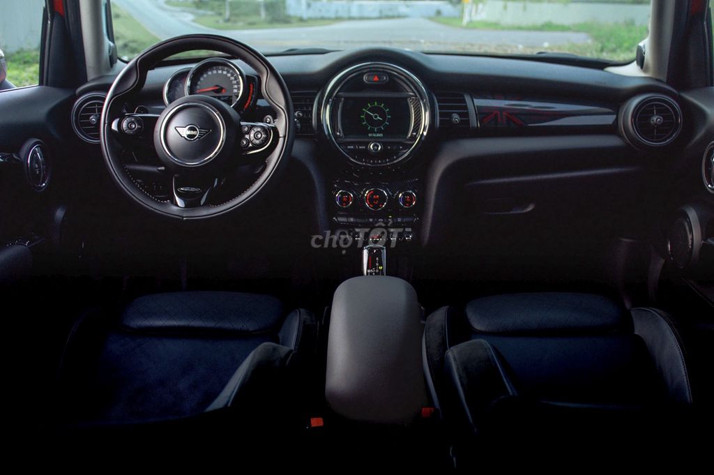 Mini Cooper S 5door model 2018 - Xe Siêu Lướt. Mua bán Ô tô tại Quận Tân Phú Tp Hồ Chí Minh được đăng bởi FatCar Auto hình 10