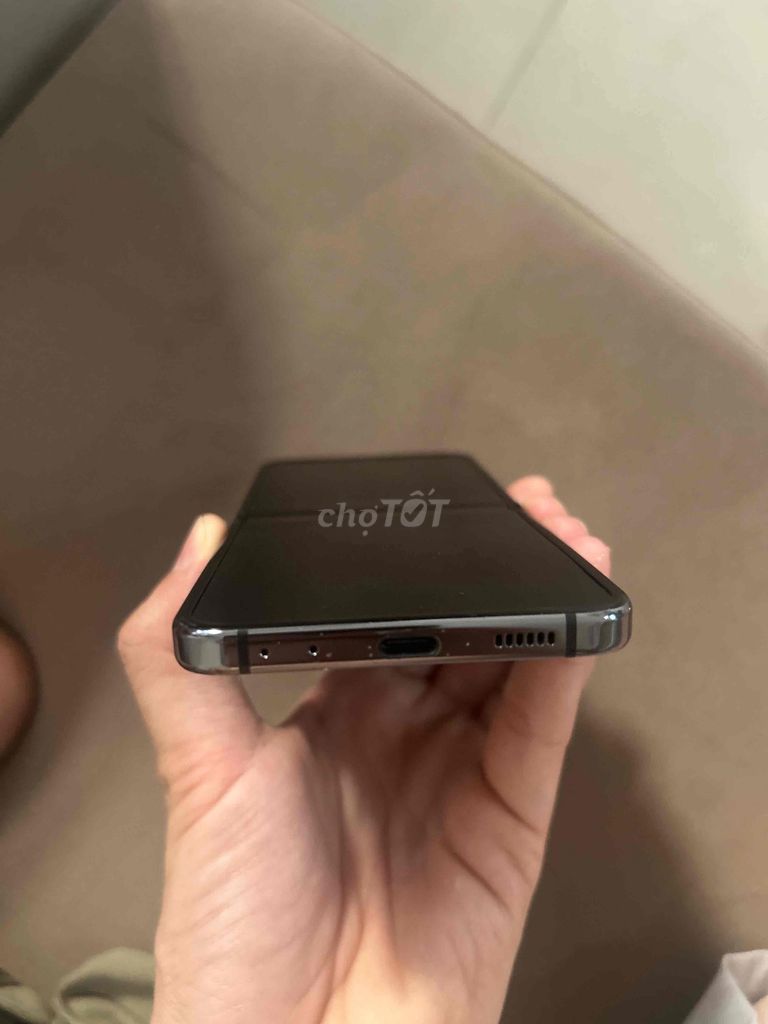 Samsung Flip 5 512 GB Đen. Mua bán Điện thoại tại Quận Gò Vấp Tp Hồ Chí Minh được đăng bởi tran tuan anh hình 1