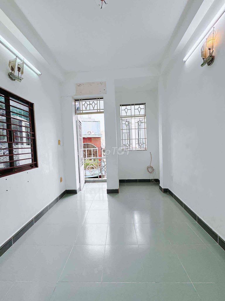 Q4, Tôn Đản, 4 Tầng, Ngang 3 x 8, Khu Dân Cư Hiện Hữu, 3.99 Tỷ Đường Tôn Đản, Phường 4, Quận 4, Tp Hồ Chí Minh Quận 4 Tp Hồ Chí Minh