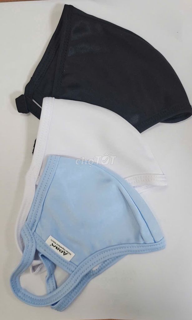 Khẩu trang vải dệt kim Đen, Trắng, Xanh. Mua bán Phụ kiện thời trang khác tại Quận 12 Tp Hồ Chí Minh được đăng bởi Ngọc Lê hình 1