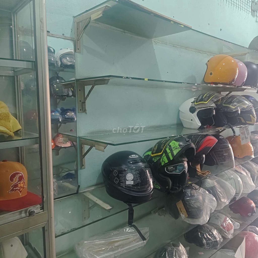 Kệ kính tổng  36 tấm 30k 1 tấm . Mua bán Tủ, kệ gia đình tại Quận 7 Tp Hồ Chí Minh được đăng bởi Quốc Tỷ Trần hình 1