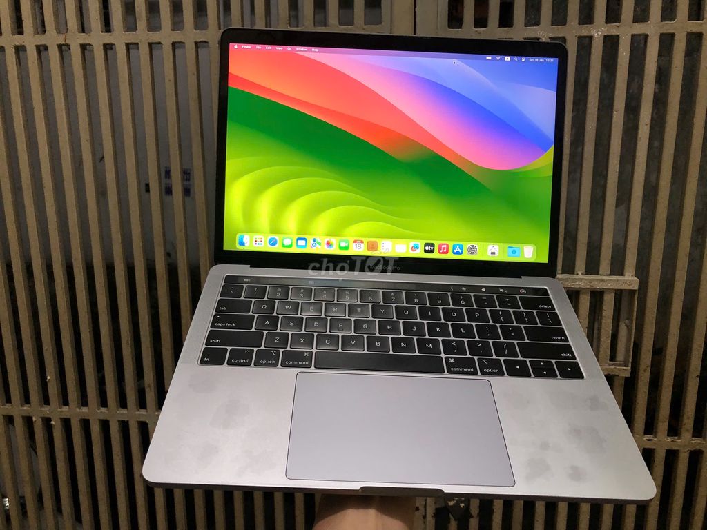 MACBOOK PRO 2019 13''/CORE I5/RAM 8GB/SSD 512G