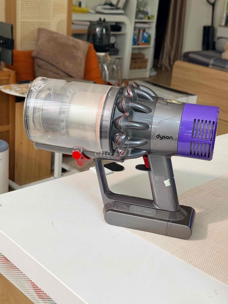 thanh lý máy hút bụi Dyson V10 Tím, Xám 85%. Mua bán Nội thất, đồ gia dụng khác tại Quận Phú Nhuận Tp Hồ Chí Minh được đăng bởi Quang hình 1