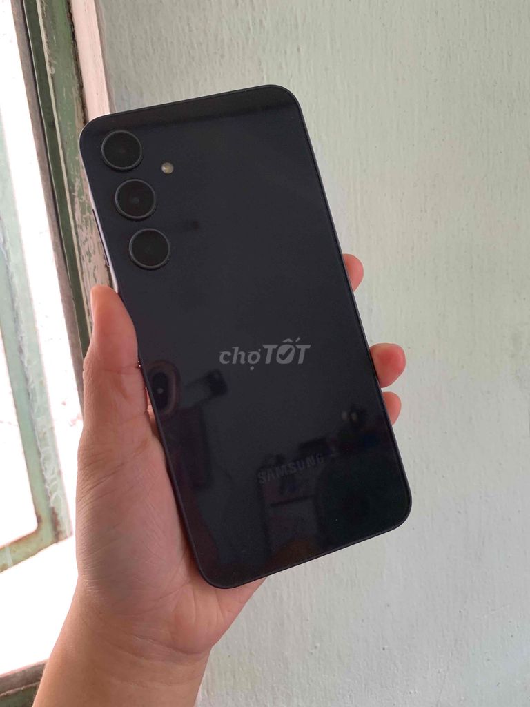 Samsung A35 5G đen 128G/8G nguyên rin, mới 99%. Mua bán Điện thoại tại Quận Hải Châu Đà Nẵng được đăng bởi Hieu hình 1