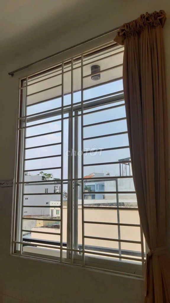 Phòng cho thuê bình thạnh, ngay trung tâm thuận tiện đi lại.