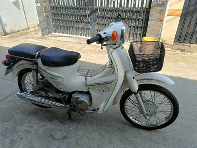 Xe máy Cub 50cc màu Trắng. Mua bán Xe máy tại Huyện Hóc Môn Tp Hồ Chí Minh được đăng bởi pham anh tuấn
